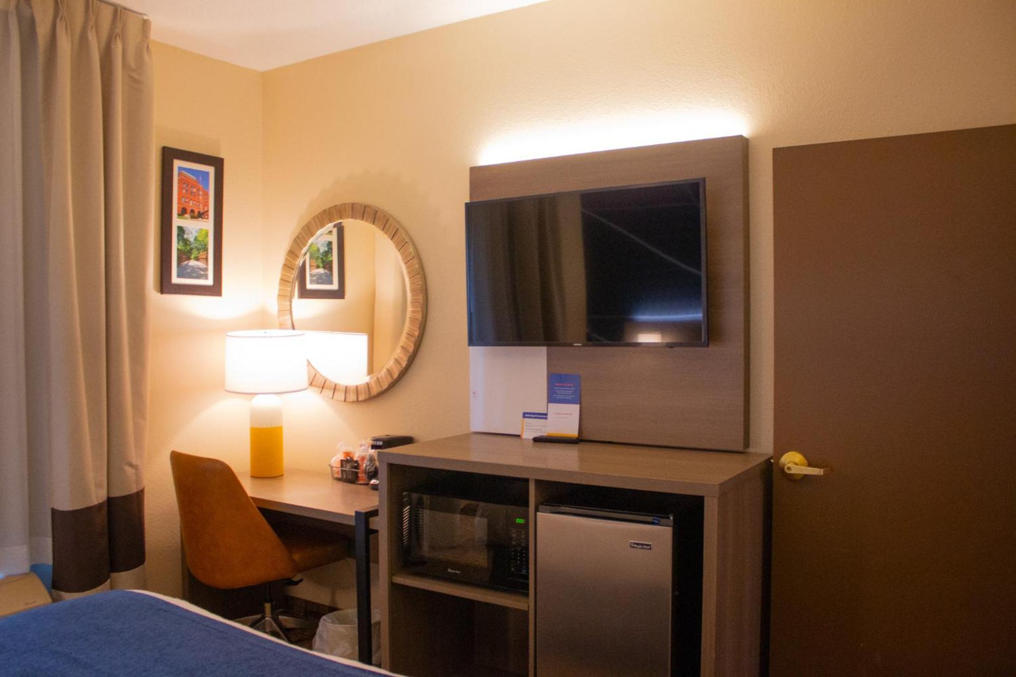 Comfort Inn & Suites Geneva- West Chicago Exteriér fotografie