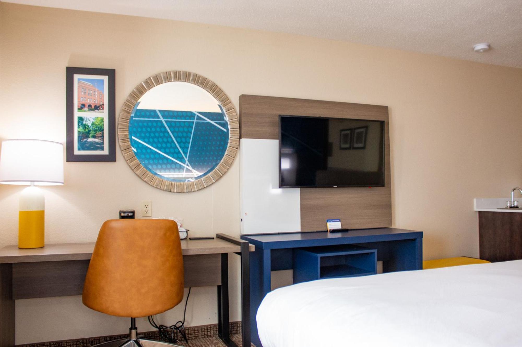 Comfort Inn & Suites Geneva- West Chicago Exteriér fotografie