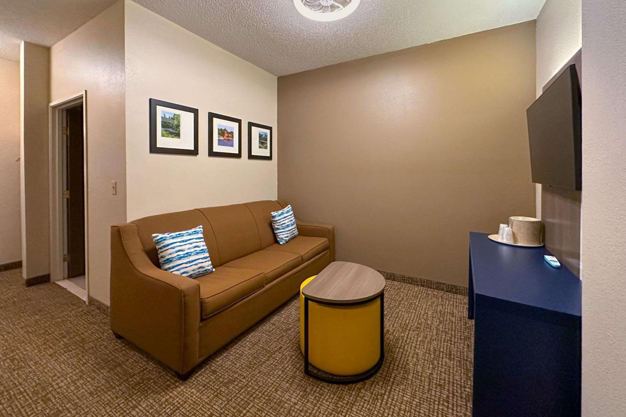 Comfort Inn & Suites Geneva- West Chicago Exteriér fotografie