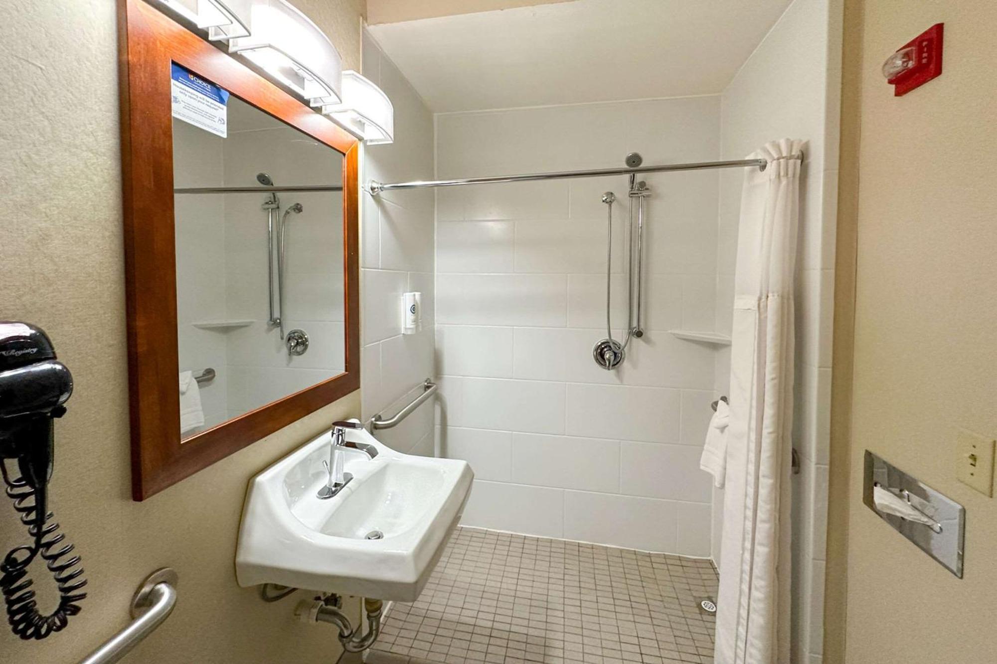 Comfort Inn & Suites Geneva- West Chicago Exteriér fotografie